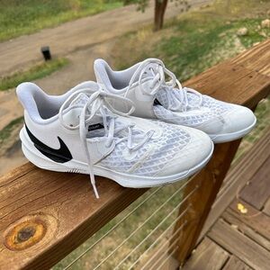 Nike Zoom Hypercourt Sneaker | Big Boys Size 6